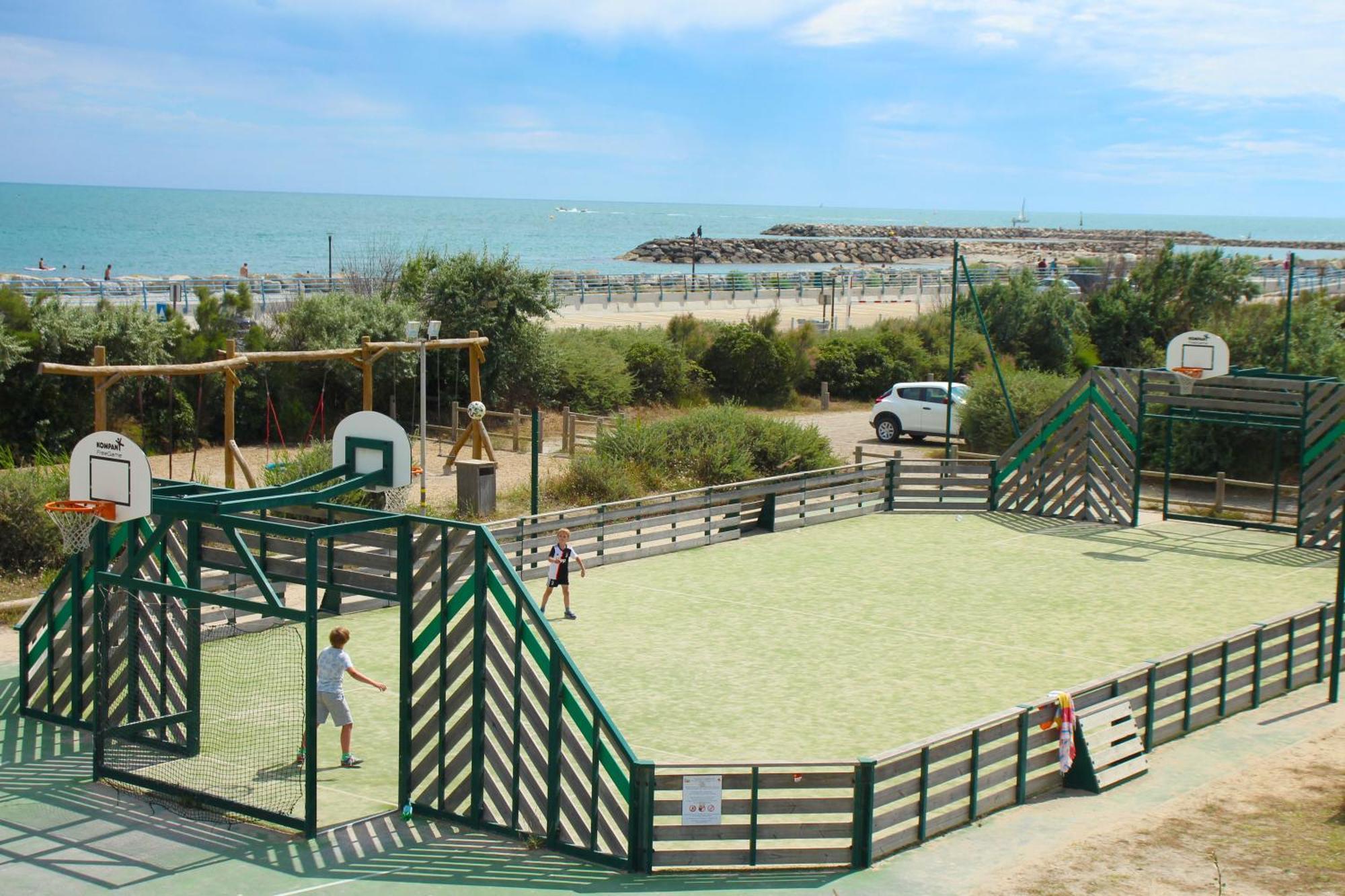 Oh! Campings La Brise Saintes-Maries-de-La-Mer Exterior foto